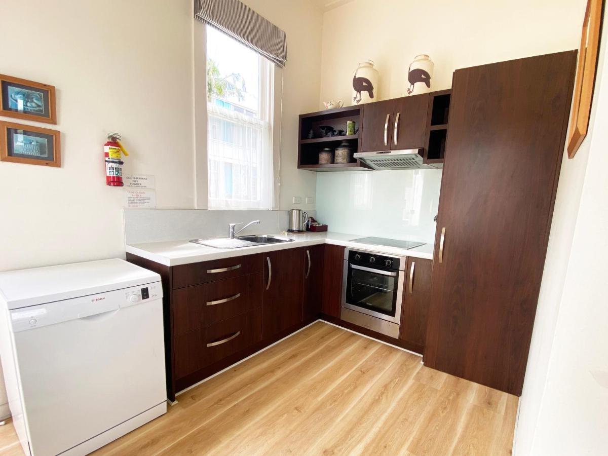 Mangonui Waterfront Apartments Экстерьер фото