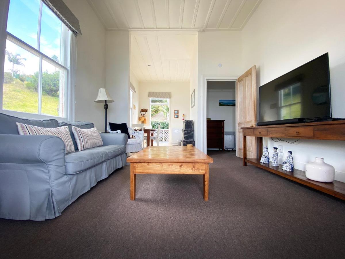 Mangonui Waterfront Apartments Экстерьер фото