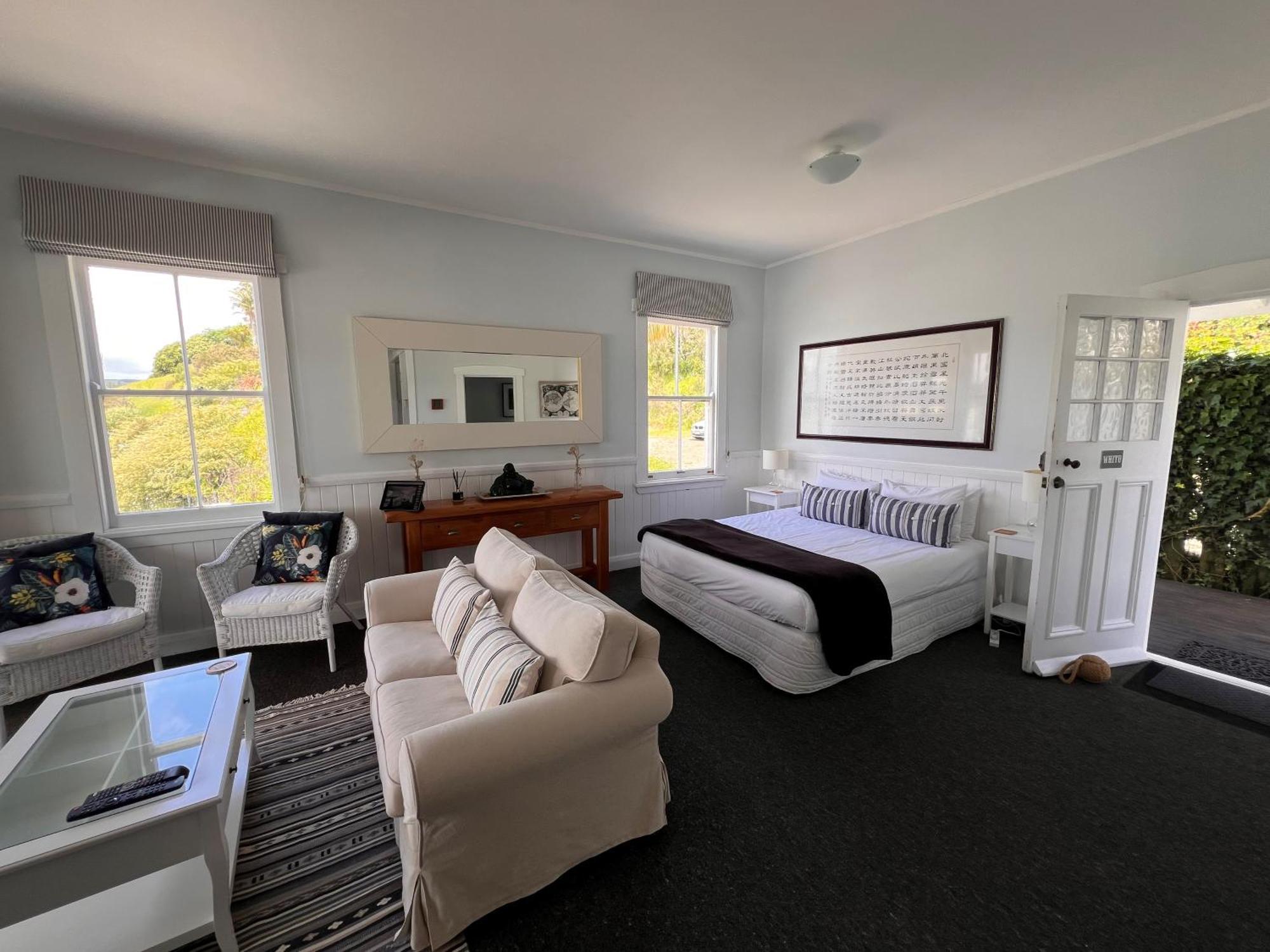 Mangonui Waterfront Apartments Экстерьер фото