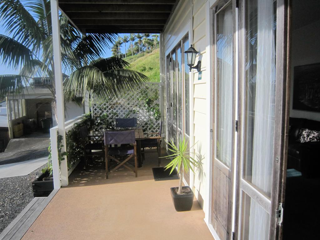 Mangonui Waterfront Apartments Экстерьер фото